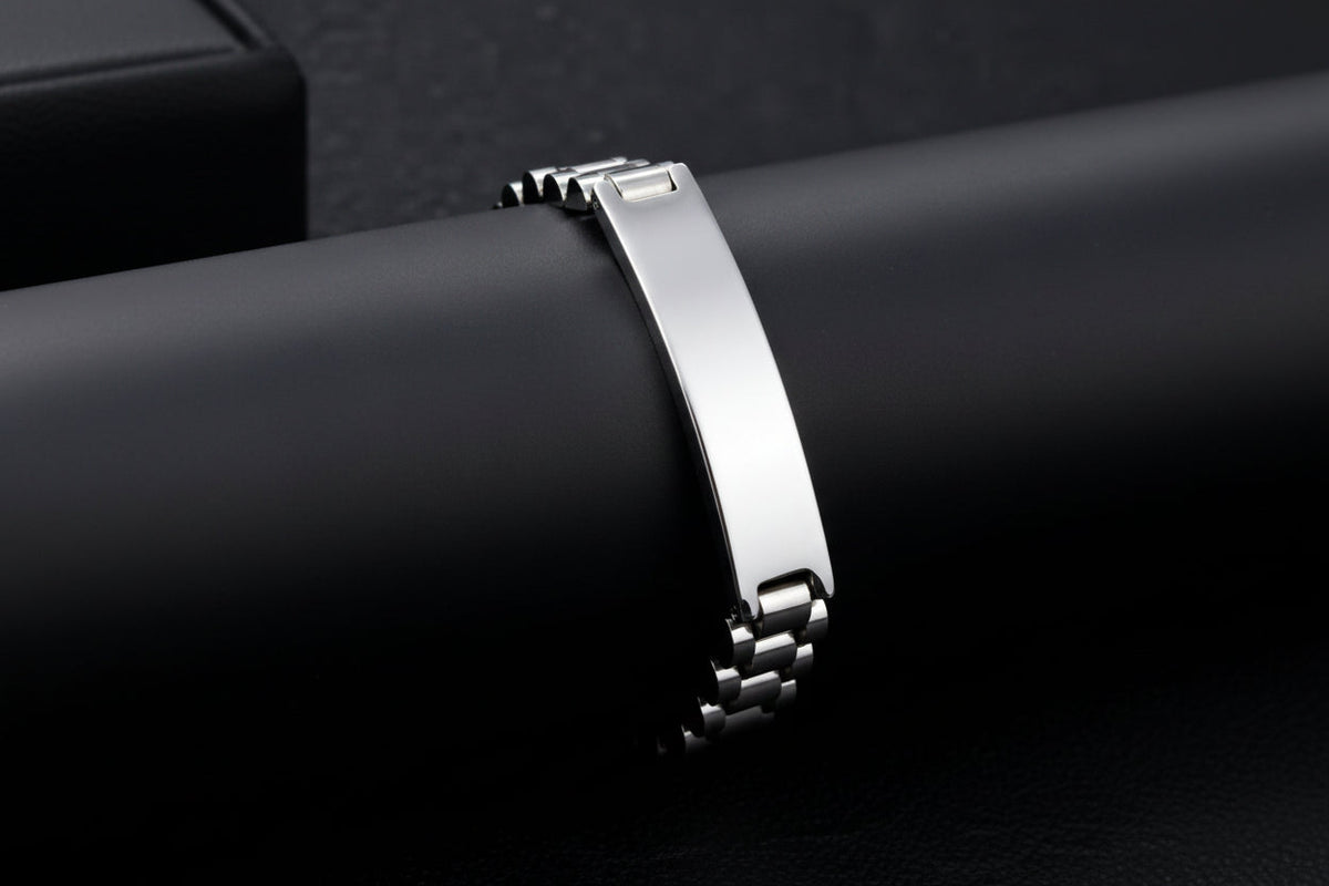 STAINLESS STEEL BRACELETS , Golden\Silver\Black\Golden And Silver , Classic Look Best Quality , Bracelets For Everyone