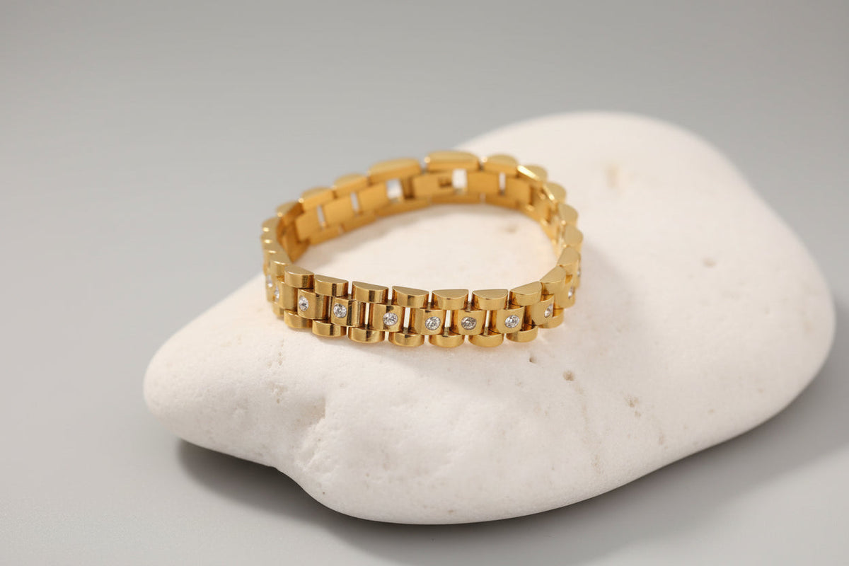 Luxury Gold & Silver Link Bracelet – Crystal Stone Collection
